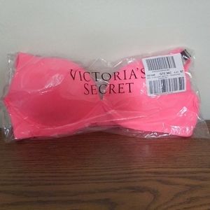 Body by Victoria Wireless bra, 36C, NWT
